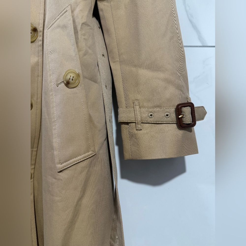 Burberry Tan Trench Coat for Women - Picture 9 of 16